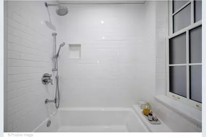 73 E Elm Street #1B, Chicago, IL 60611 - Photo 12