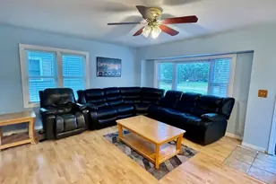 1205 Fulton Ave, Winthrop Harbor, IL 60096 - Photo 2