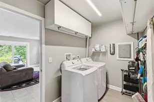 969 E Castlewood Ln, Bartlett, IL 60103 - Photo 20
