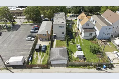 2025 N Lawler Avenue, Chicago, IL 60639 - Photo 30