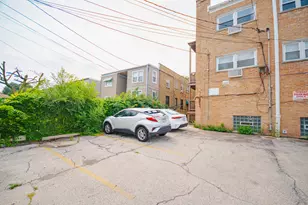2724 W Berwyn Ave, Chicago, IL 60625 - Photo 20