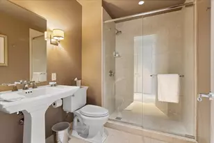401 N Wabash Ave, Chicago, IL 60611 - Photo 22