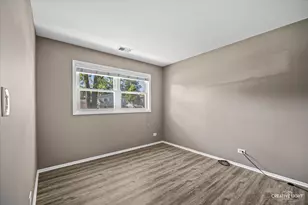 1194 Windsor Ln, Hanover Park, IL 60133 - Photo 16