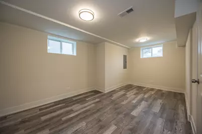 9407 S Indiana Avenue, Chicago, IL 60619 - Photo 14