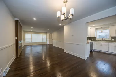 9407 S Indiana Avenue, Chicago, IL 60619 - Photo 4