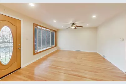 2972 S Loomis Street, Chicago, IL 60608 - Photo 4