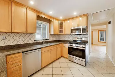 2972 S Loomis Street, Chicago, IL 60608 - Photo 10