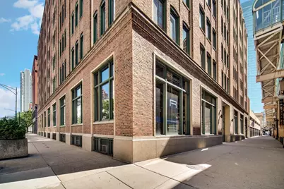 566 W Lake Street, Chicago, IL 60661 - Photo 18
