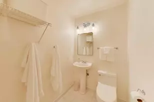 197 N Green Bay Rd, Lake Forest, IL 60045 - Photo 22