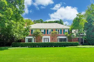 197 N Green Bay Rd, Lake Forest, IL 60045 - Photo 2