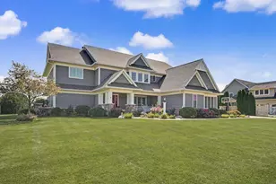 1706 Mullikin Dr, Champaign, IL 61822 - Photo 2