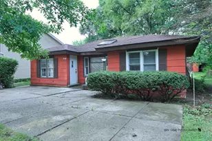 1924 Bethesda Blvd, Zion, IL 60099 - Photo 1