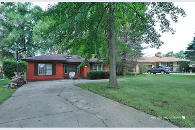 1924 Bethesda Boulevard, Zion, IL 60099 - Photo 2