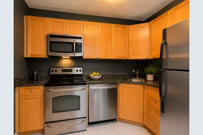 3660 N Lake Shore Drive #713, Chicago, IL 60613 - Photo 10