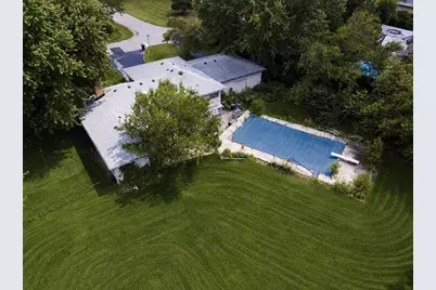 2250 White Oak Drive, Northbrook, IL 60062 - Photo 36