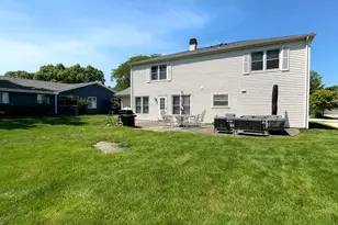 1415 Churchill Rd, Schaumburg, IL 60195 - Photo 26