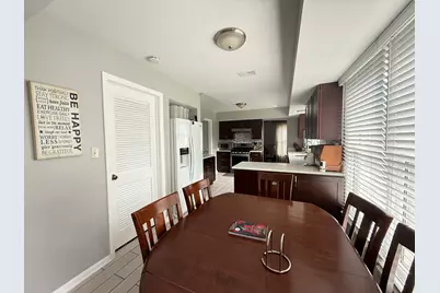 1415 Churchill Road, Schaumburg, IL 60195 - Photo 14