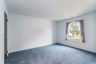 228 Arrowwood Ct, Schaumburg, IL 60193 - Photo 12
