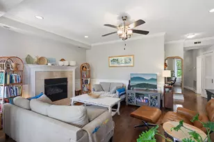 6454 N Bosworth Ave, Chicago, IL 60626 - Photo 6