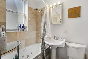 6454 N Bosworth Ave, Chicago, IL 60626 - Photo 18