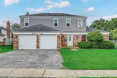 2913 Greenwood Road, Hazel Crest, IL 60429 - Photo 2