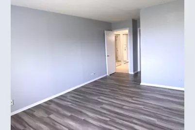 350 Plum Creek Drive #407, Wheeling, IL 60090 - Photo 10