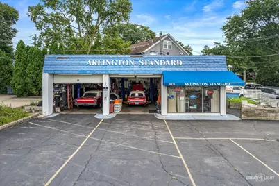 300 W Northwest Highway, Arlington Heights, IL 60004 - Photo 2