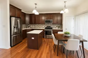 2028 Cypress Ct, Glendale Heights, IL 60139 - Photo 4