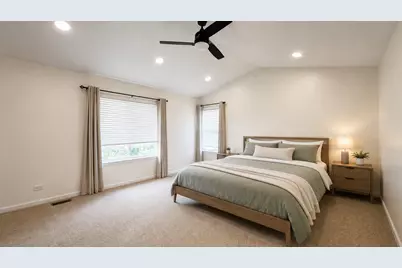 2028 Cypress Court, Glendale Heights, IL 60139 - Photo 12