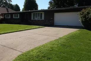 516 Orange St, Princeton, IL 61356 - Photo 2