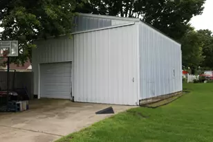 516 Orange St, Princeton, IL 61356 - Photo 6