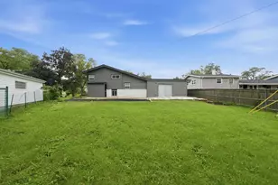 577 Ranger Dr, Chicago Heights, IL 60411 - Photo 26
