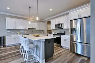 768 Eagle Ct., Addison, IL 60101 - Photo 12