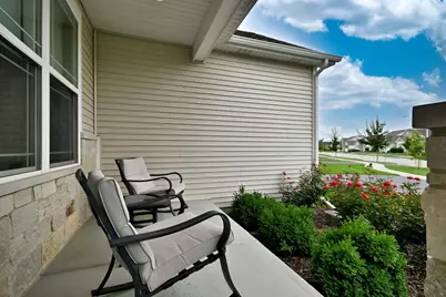 768 Eagle Court, Addison, IL 60101 - Photo 38