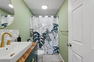 652 E Summer St, Paxton, IL 60957 - Photo 32