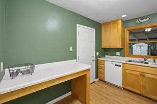 1608 Normandy Dr, Champaign, IL 61821 - Photo 8