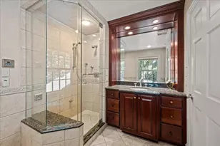 251 Oakland Dr, Highland Park, IL 60035 - Photo 20