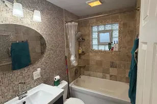 7336 W 85th Pl, Bridgeview, IL 60455 - Photo 6