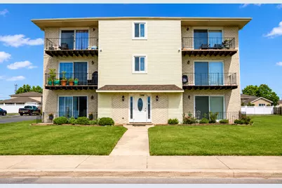 7336 W 85th Place #3A, Bridgeview, IL 60455 - Photo 1