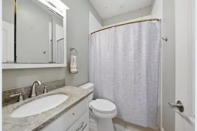 6336 N Sacramento Avenue, Chicago, IL 60659 - Photo 18