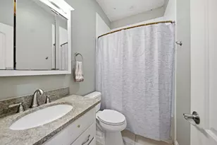 6336 N Sacramento Ave, Chicago, IL 60659 - Photo 18