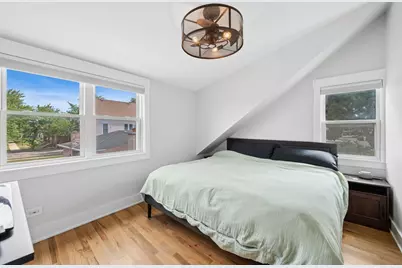 5150 N Moody Avenue, Chicago, IL 60630 - Photo 10