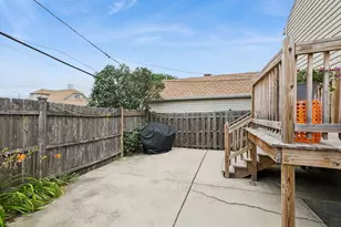 5150 N Moody Ave, Chicago, IL 60630 - Photo 18