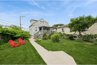 5150 N Moody Avenue, Chicago, IL 60630 - Photo 1