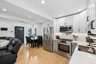 5150 N Moody Ave, Chicago, IL 60630 - Photo 8