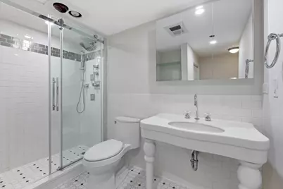 400 S Green Street #210, Chicago, IL 60607 - Photo 24
