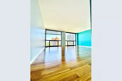 4343 N Clarendon Avenue #1212, Chicago, IL 60613 - Photo 2