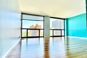 4343 N Clarendon Ave, Chicago, IL 60613 - Photo 2