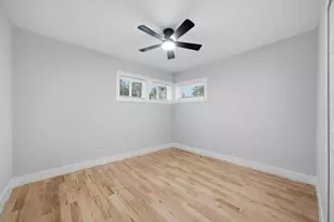 1327 S Wolf Rd, Hillside, IL 60162 - Photo 12
