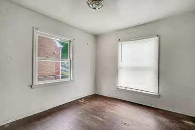 12908 S Wallace Street, Chicago, IL 60628 - Photo 6